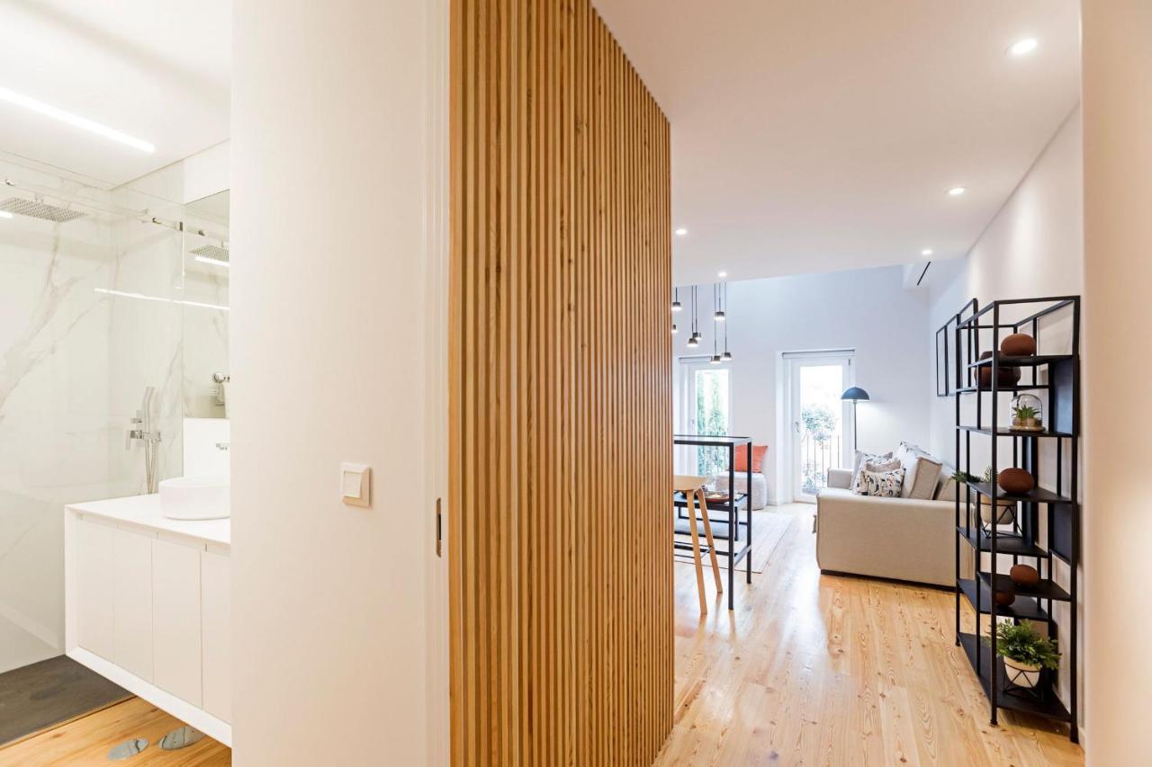 Studio Duplex W Ac Near River Front By Lovelystay 포르투 외부 사진